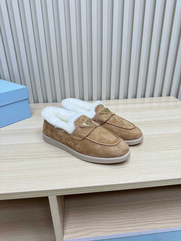 프라다 가을 겨울 울 칼라 로퍼 001-214089