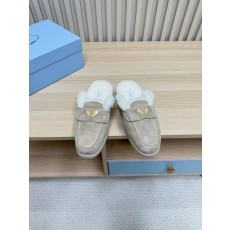 프라다 토우 울 슬리퍼 001-214095