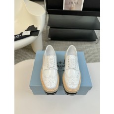 프라다 두꺼운 밑단 끈 구멍 브로구 플랫폼 슈즈 001-214131