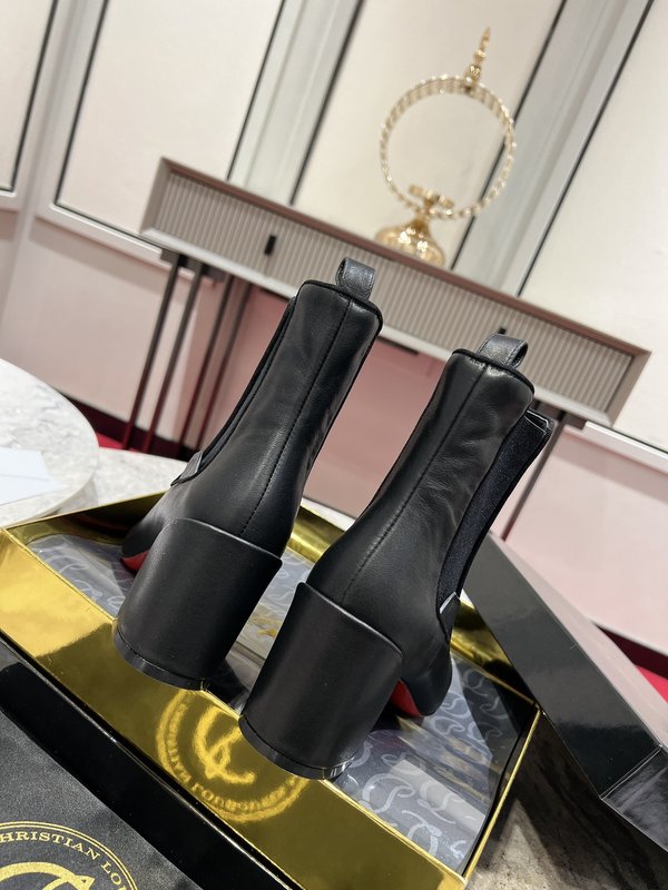 크리스찬 루부탱 레오파드 프린트 앵클부츠 001-214573