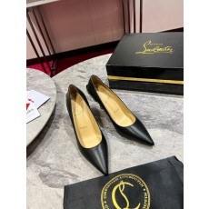 크리스찬 루부탱 꽃 장식 하이힐 001-214615