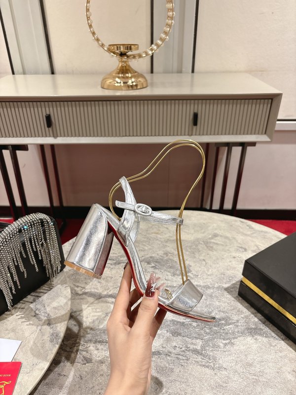 블랙 굽 둥근 코 오픈 토 샌들 001-214621