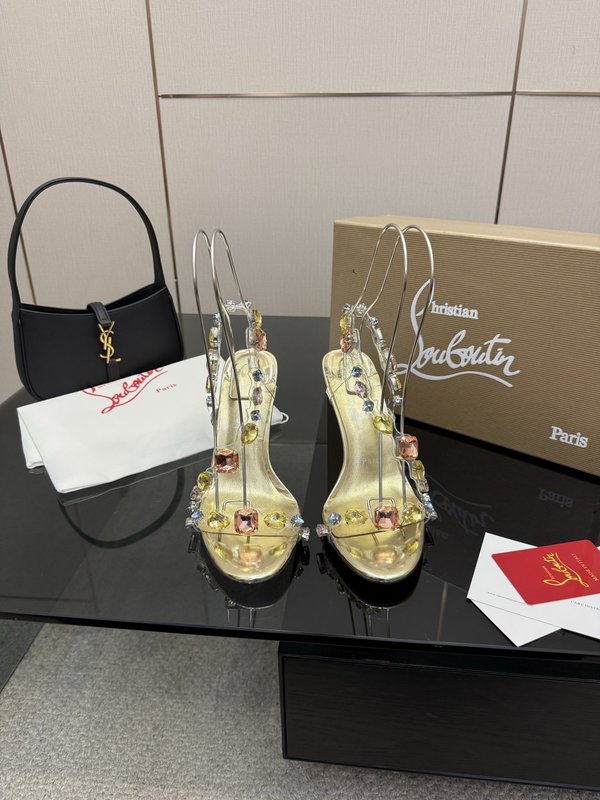 루부탱 미러 에나멜 원 스트랩 힐 001-214640