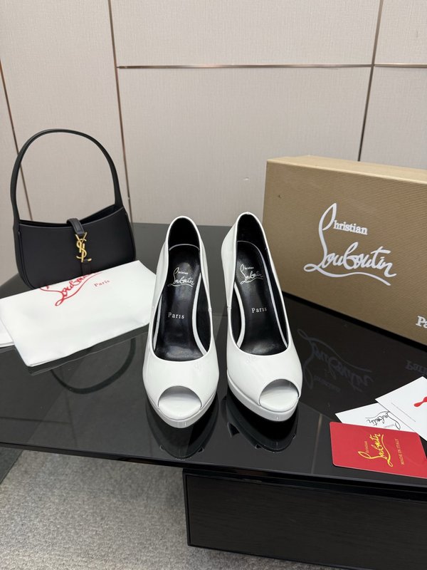 루부탱 에나멜 원스트랩 레드솔 하이힐 001-214642