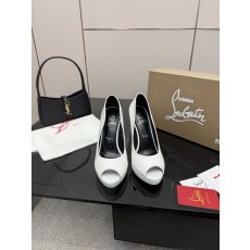 루부탱 에나멜 원스트랩 레드솔 하이힐 001-214642