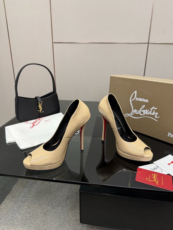루부탱 에나멜 원스트랩 레드솔 하이힐 001-214643