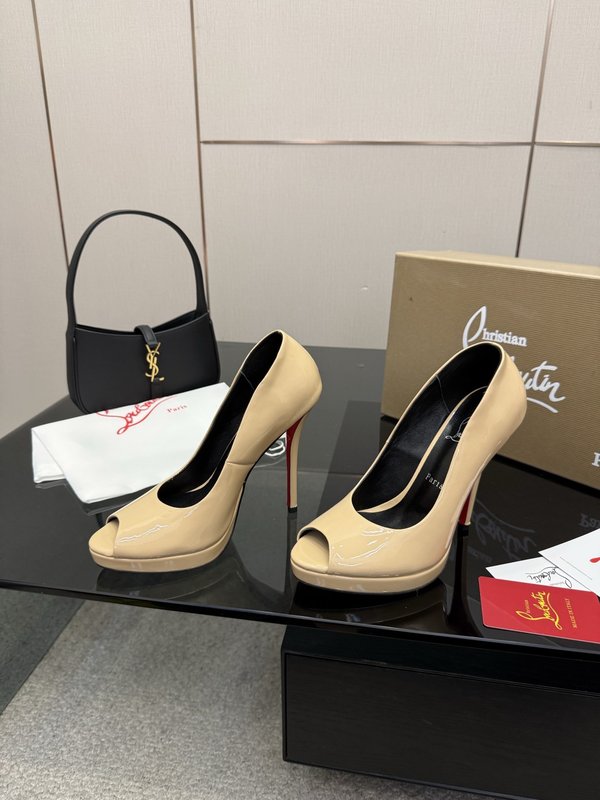 루부탱 에나멜 원스트랩 레드솔 하이힐 001-214643