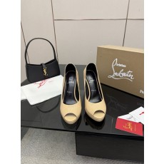 루부탱 에나멜 원스트랩 레드솔 하이힐 001-214643