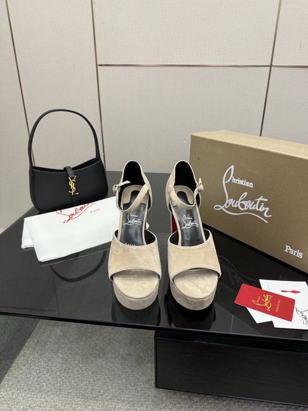 루이비통 스웨이드 레드솔 스트랩 하이힐 001-214659
