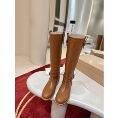 CL 로고 버클 브라운 송아지 가죽 롱 부츠 001-214699