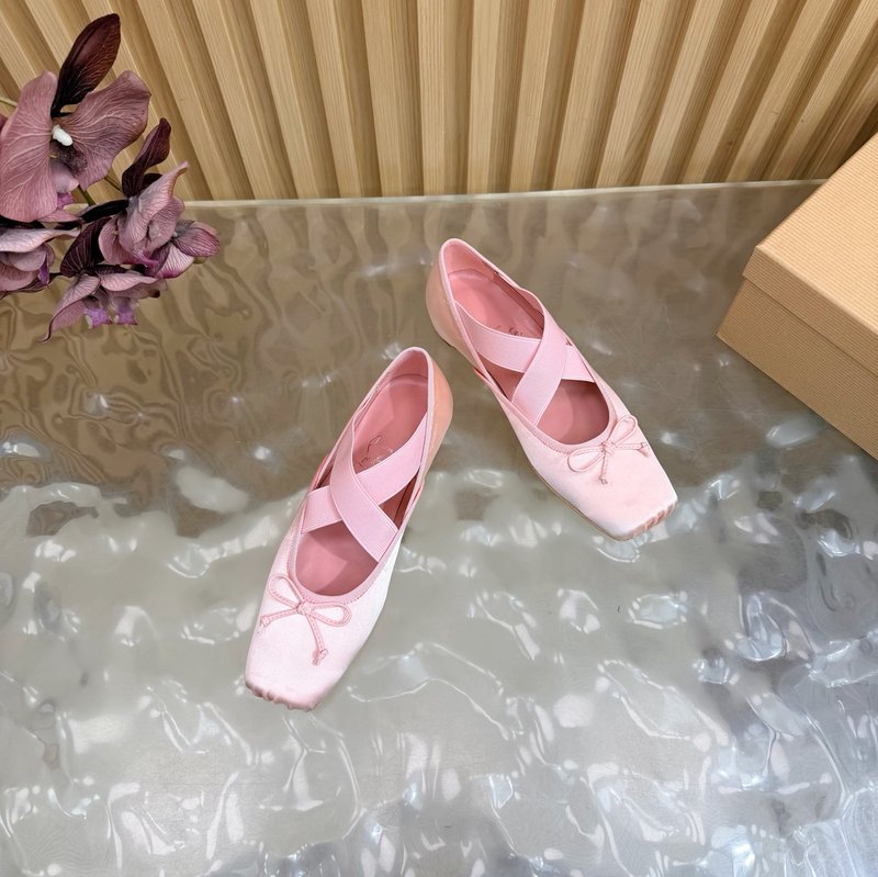 빨간바닥 실크 발레리나 하이힐 001-214727
