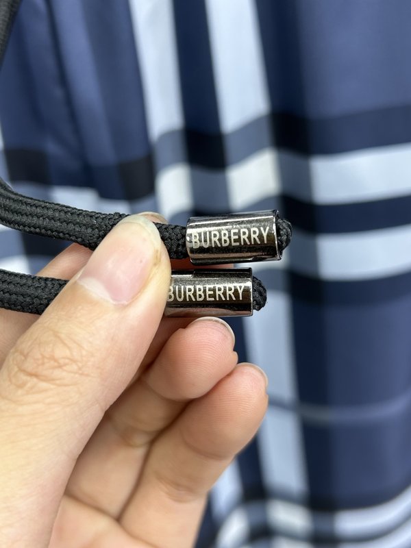 버버리 클래식 체크 남성 비치 쇼츠 001-214743