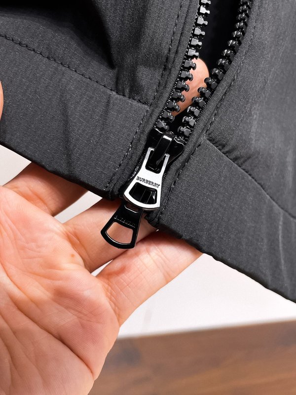버버리 남성 캐주얼 재킷 아우터 001-214750