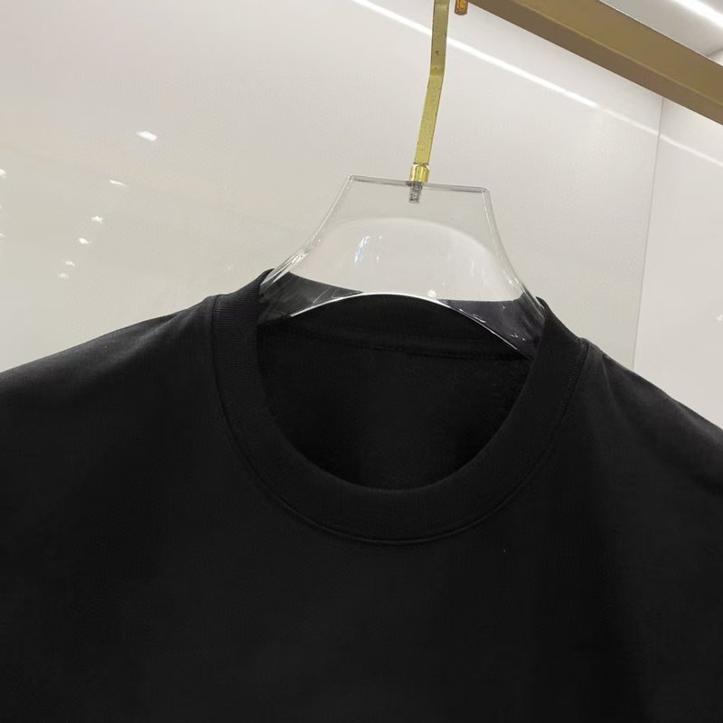 버버리 남성 라운드넥 반팔 티셔츠 001-214760
