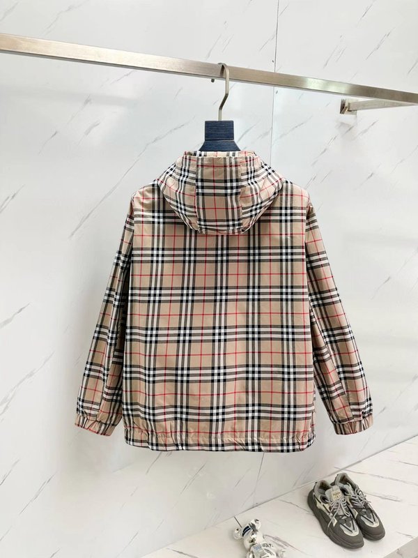 버버리 남성 봄 신상 자켓 아우터 001-214954