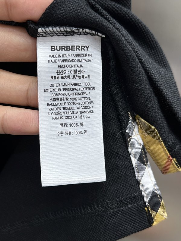 버버리 남성 반팔 폴로 셔츠 001-215003