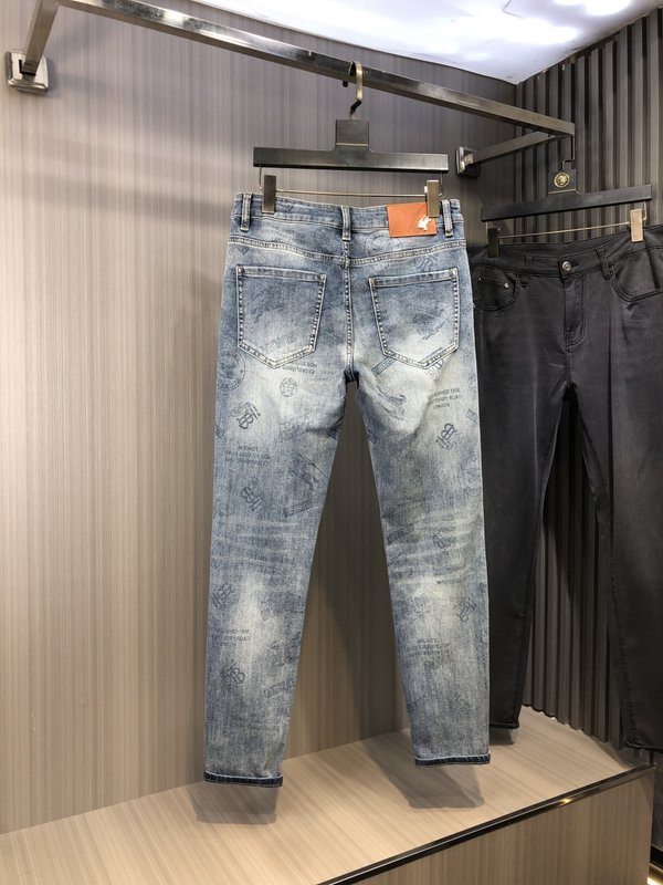 버버리 남성용 울트라 소프트 워시 데님 팬츠 001-215061