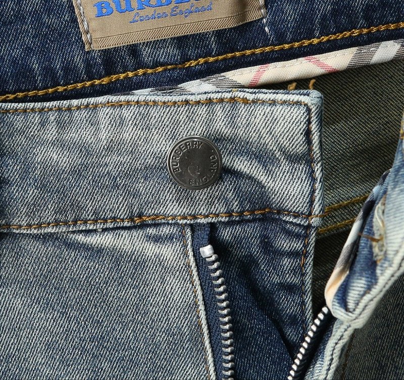 버버리 남성 스트레이트 워시 데님 팬츠 001-215071