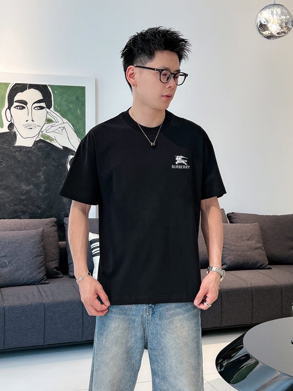 버버리 남성 춘하 신상 반팔 라운드 티셔츠 001-215081