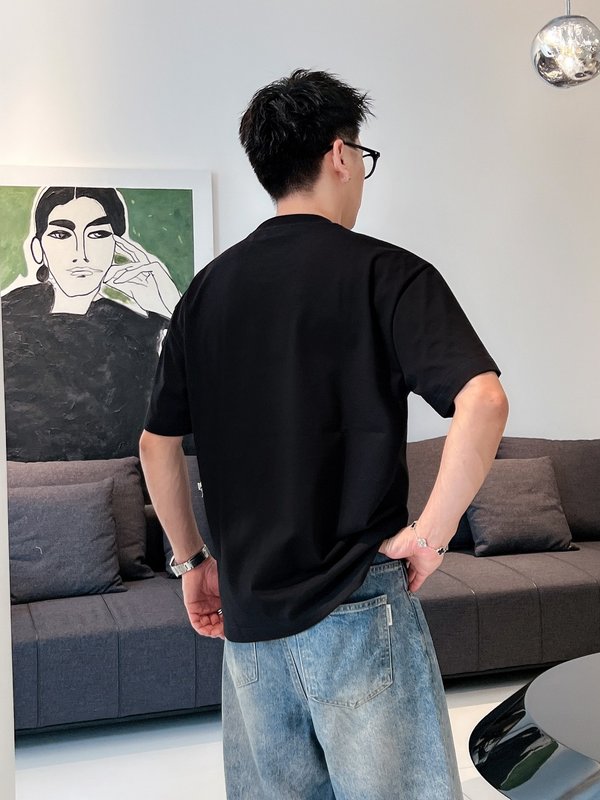 버버리 남성용 봄여름 신상 반팔 라운드 티셔츠 001-215080