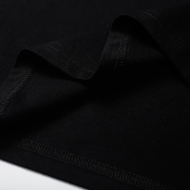 버버리 로고 자수 라운드넥 면 반팔 티셔츠 001-215096