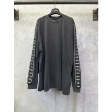발렌시아가 자카드 로고 긴팔 티셔츠 001-215245
