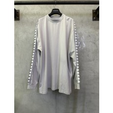 발렌시아가 자수 로고 긴팔 티셔츠 001-215247