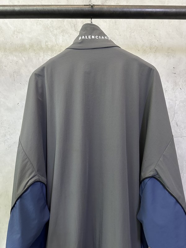 발렌시아가 스플릿 컬러 빈티지 바람막이 자켓 001-215264