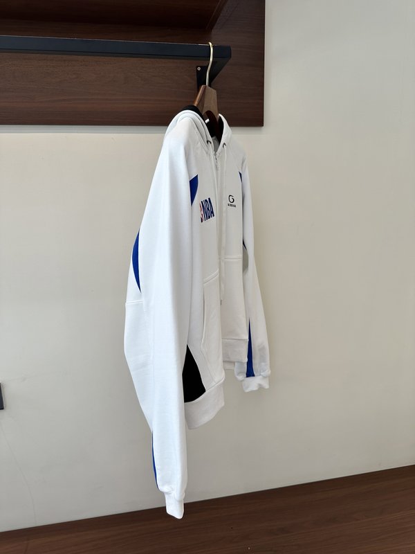 발렌시아가 NBA 콜라보 플리스 후드 자켓 001-215281