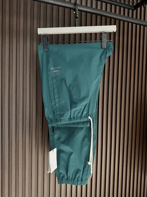 발렌시아가 스포츠 캐주얼 팬츠 001-215287