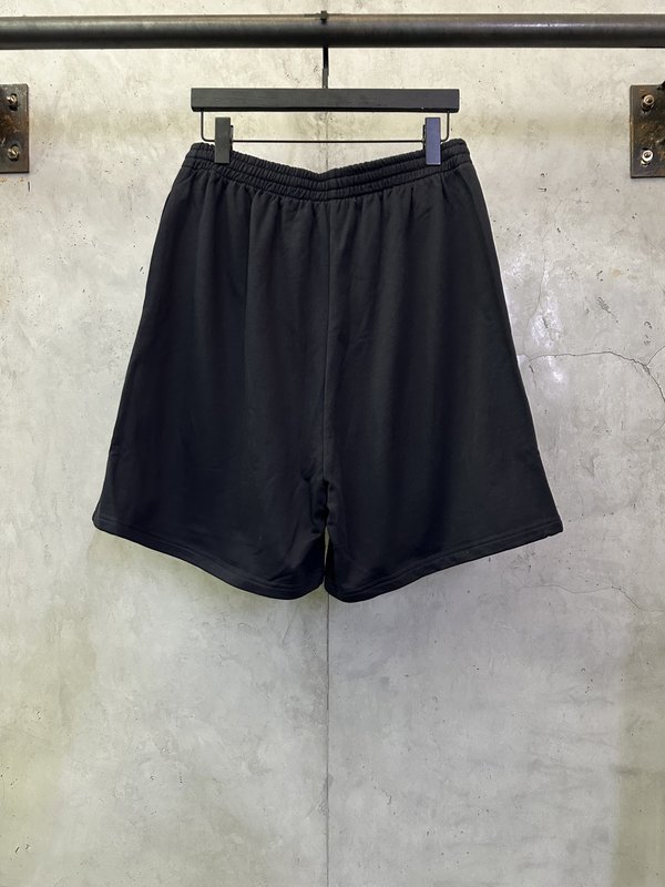 발렌시아가 콜라 웨이브 로고 자수 캐주얼 반바지 001-215296
