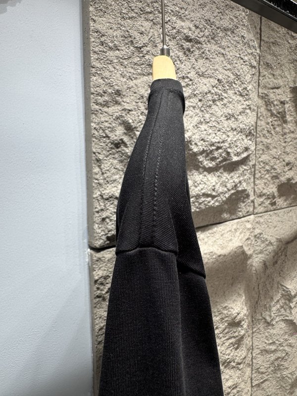발렌시아가 프린트 레터 반팔 티셔츠 001-215303