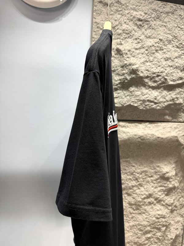 발렌시아가 자수 콜라 반팔 티셔츠 001-215322