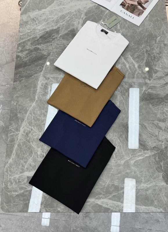발렌시아가 모달 로고 프린트 반팔 티셔츠 001-215356