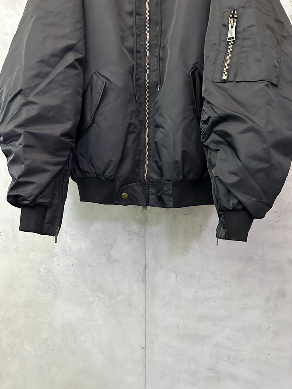 발렌시아가 밀 이삭 자수 파일럿 자켓 001-215377