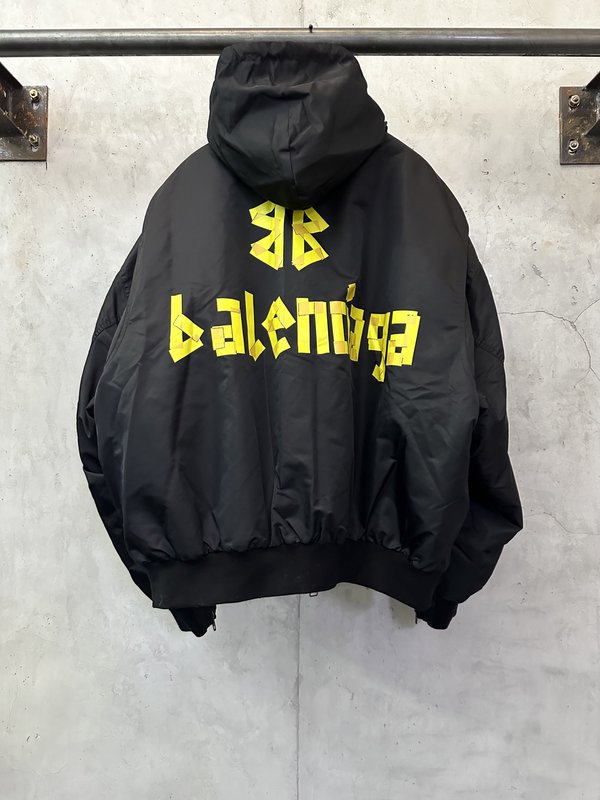 발렌시아가 밀 이삭 자수 파일럿 자켓 001-215377