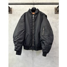 발렌시아가 밀 이삭 자수 파일럿 자켓 001-215377