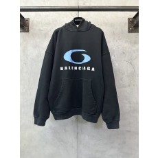 발렌시아가 런웨이 로고 프린트 후드 티셔츠 001-215378