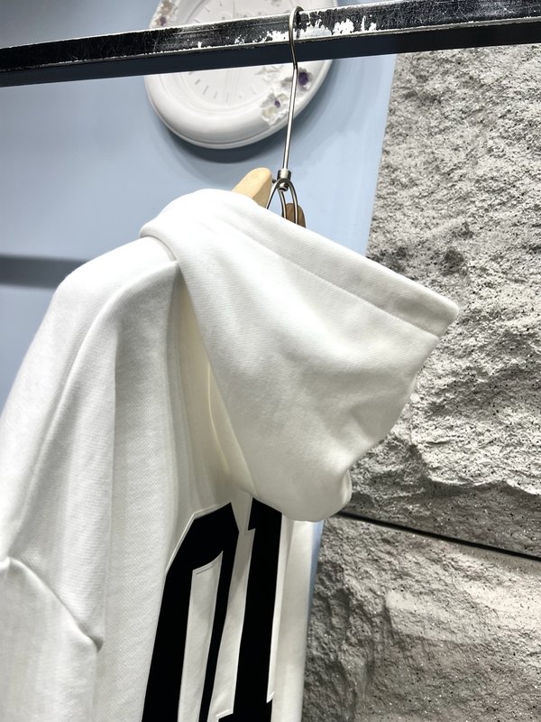 발렌시아가 01 프린팅 후드 티셔츠 001-215382