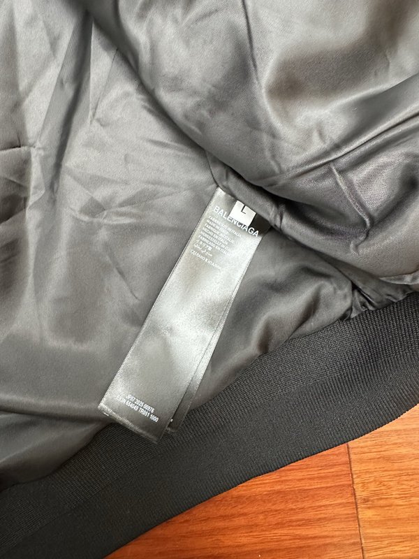 발렌시아가 레터 자수 빈티지 자켓 남성용 001-215395