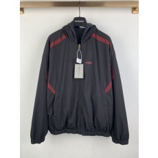 발렌시아가 블랙 레드 양면 착용 지퍼 자켓 001-215414