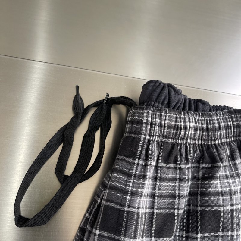 발렌시아가 앞뒤 패치워크 체크 팬츠 001-215418