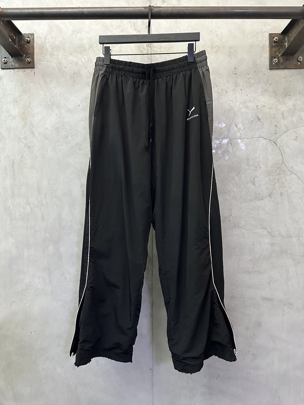발렌시아가 푸마 콜라보 로고 자수 캐주얼 팬츠 001-215433