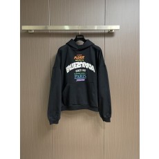 발렌시아가 입체 발포 프린트 후드 티셔츠 001-215450