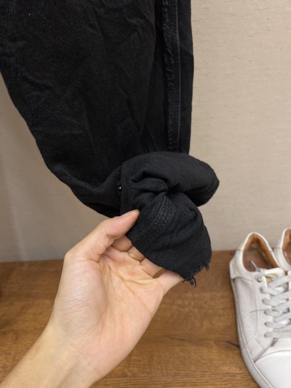 발렌시아가 워싱 빈티지 홀 스트레이트 핏 데님 팬츠 001-215452