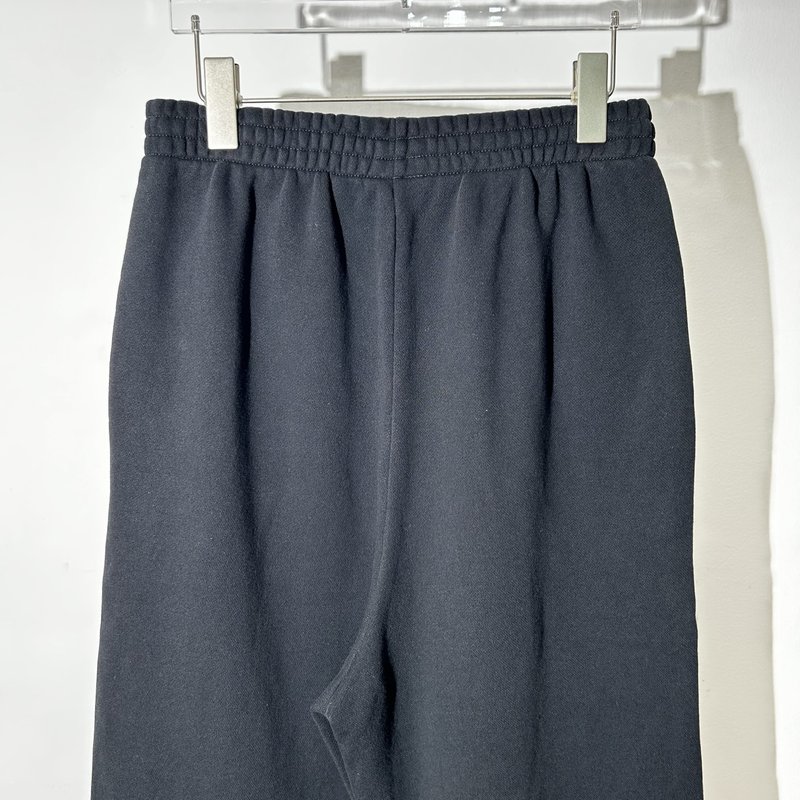 발렌시아가 푸마 콜라보 자수 트레이닝 팬츠 001-215453