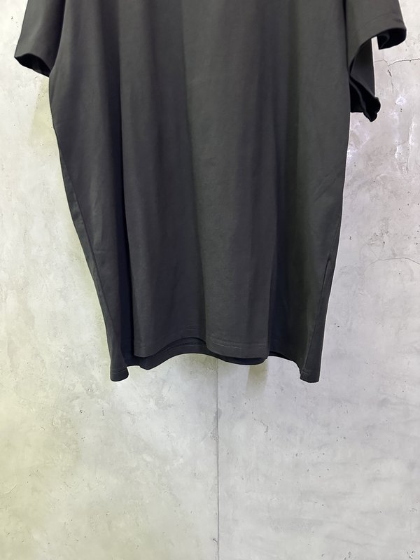 발렌시아가 클래식 콜라 웨이브 로고 자수 반팔 티셔츠 001-215476