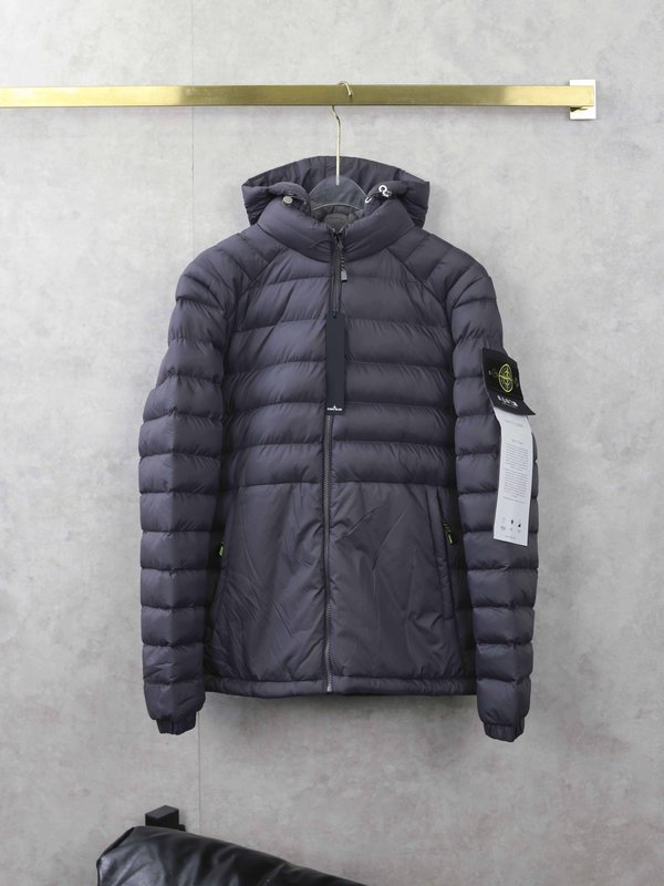 스톤아일랜드 아웃도어 후드 보온 패딩 자켓 001-215524