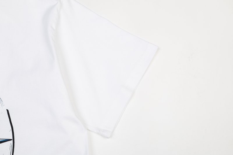 스톤아일랜드 루즈핏 라운드 티셔츠 001-215638