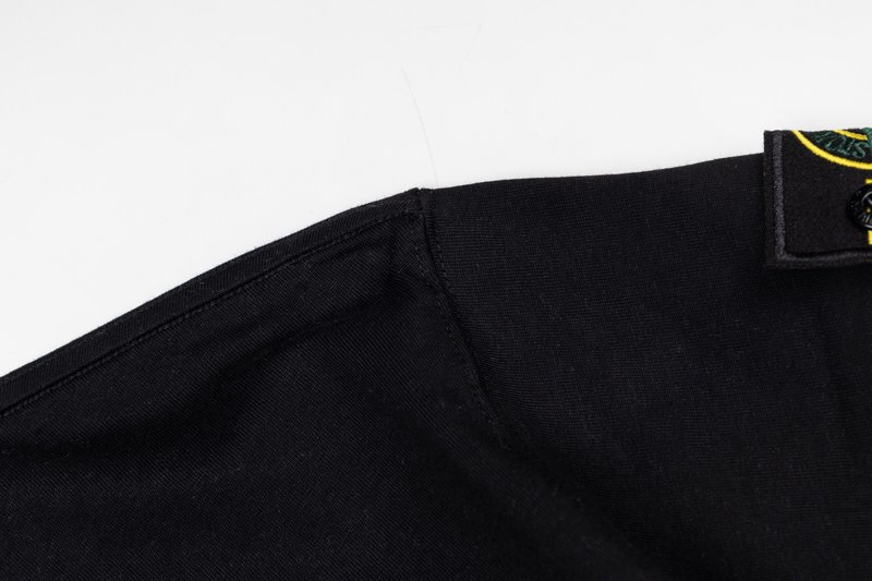 스톤아일랜드 클래식 암뱃지 반팔 티셔츠 001-215670